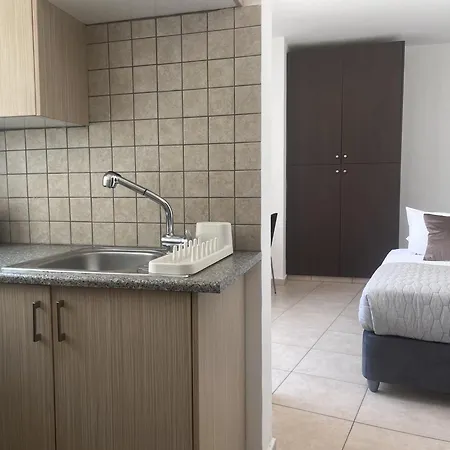 Phaedrus Living Hoopoe Residencies 201 Appartement